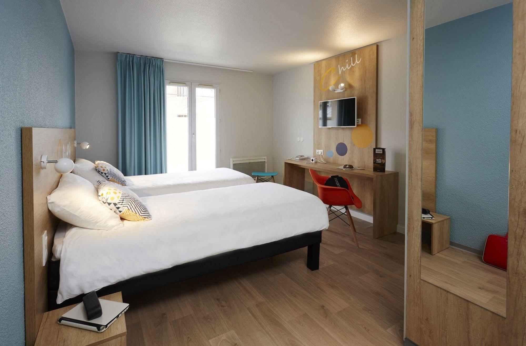 Hotel Baudouin Valenciennes Exteriör bild